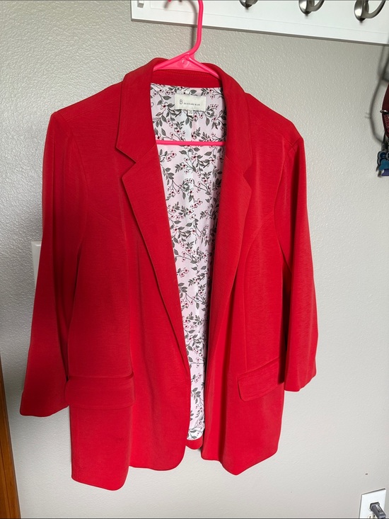 Skies Are Blue Jackets & Blazers - Bright Red Women’s Open-Front Blazer Jacket -